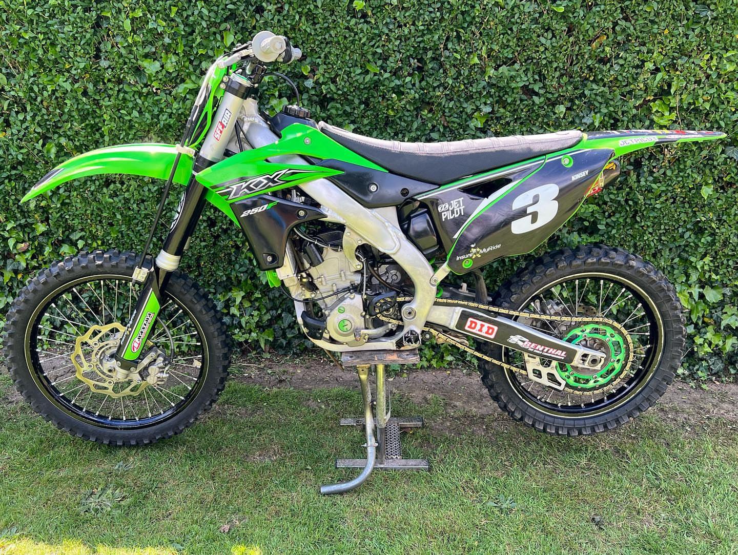 2015 Kawasaki KXF250 Dirt Bike 2015 Kawasaki KXF250