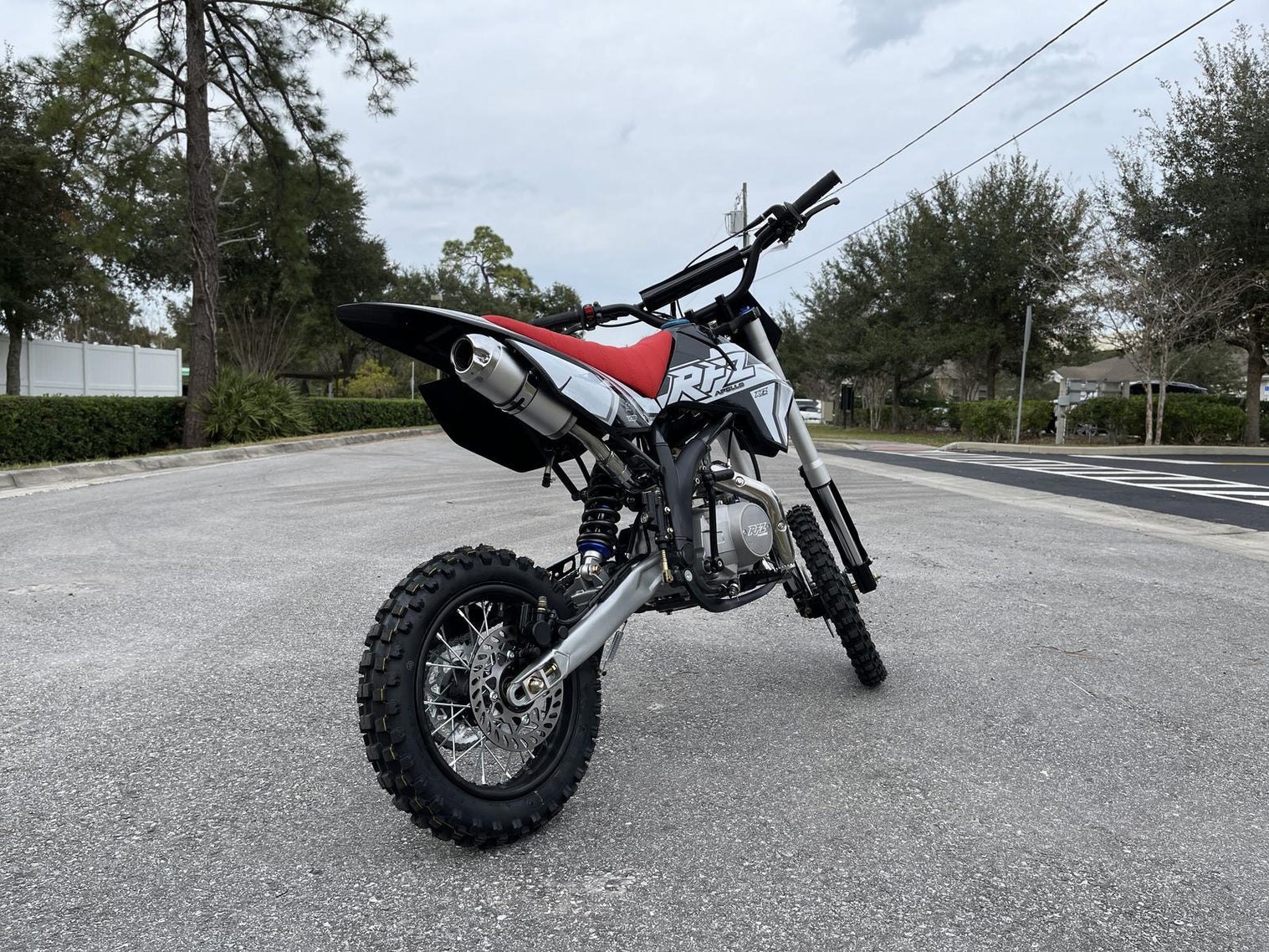 Apollo X15 125cc Dirt Bike
