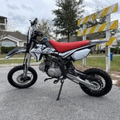 Apollo X15 125cc Dirt Bike