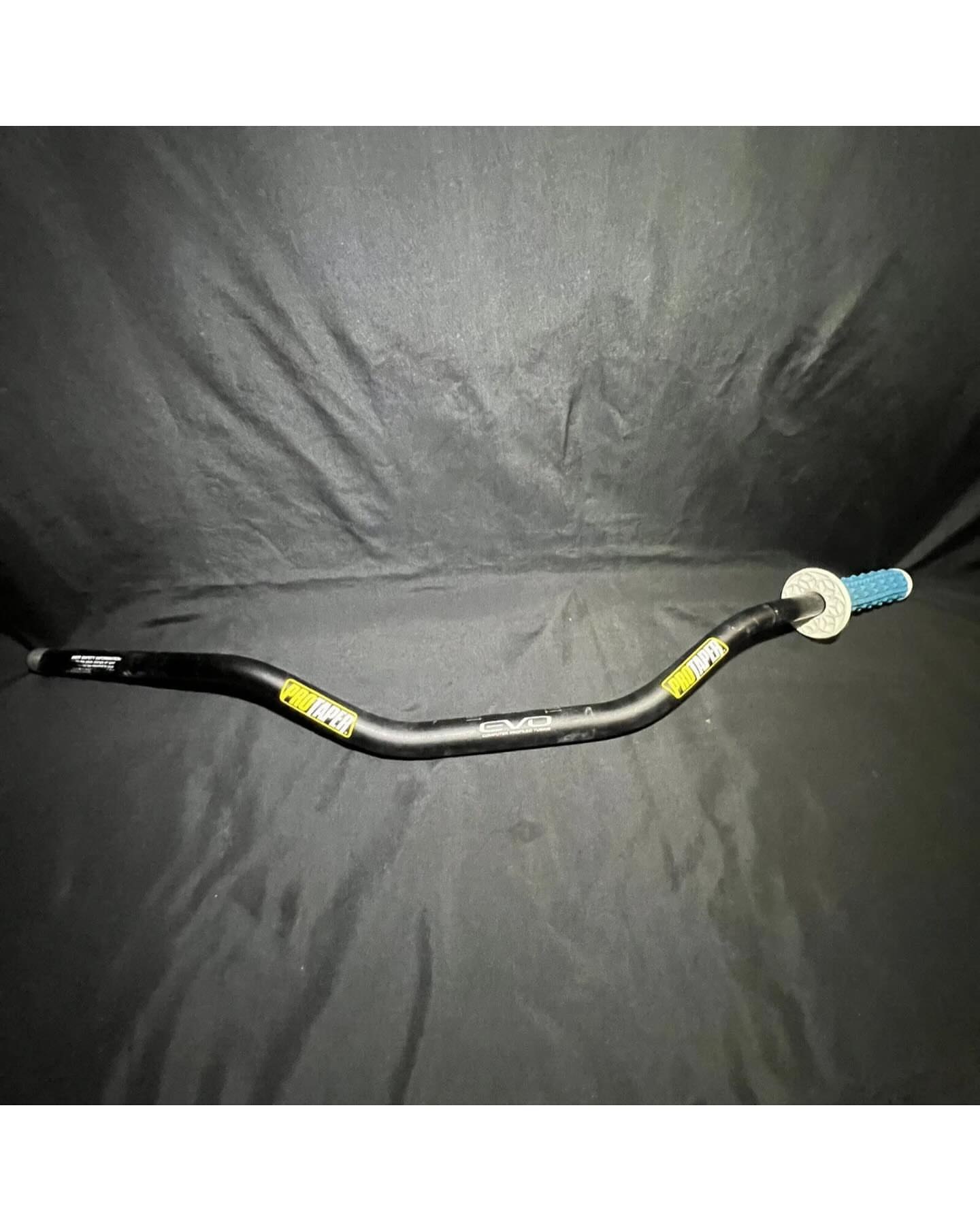 ProTaper EVO Handlebar CR High Bend Black 8812D-BLK Yamaha Honda Kawasaki RMZ YZ ProTaper EVO Handlebar CR High Bend Black 8812D-BLK Yamaha Honda Kawasaki RMZ YZ