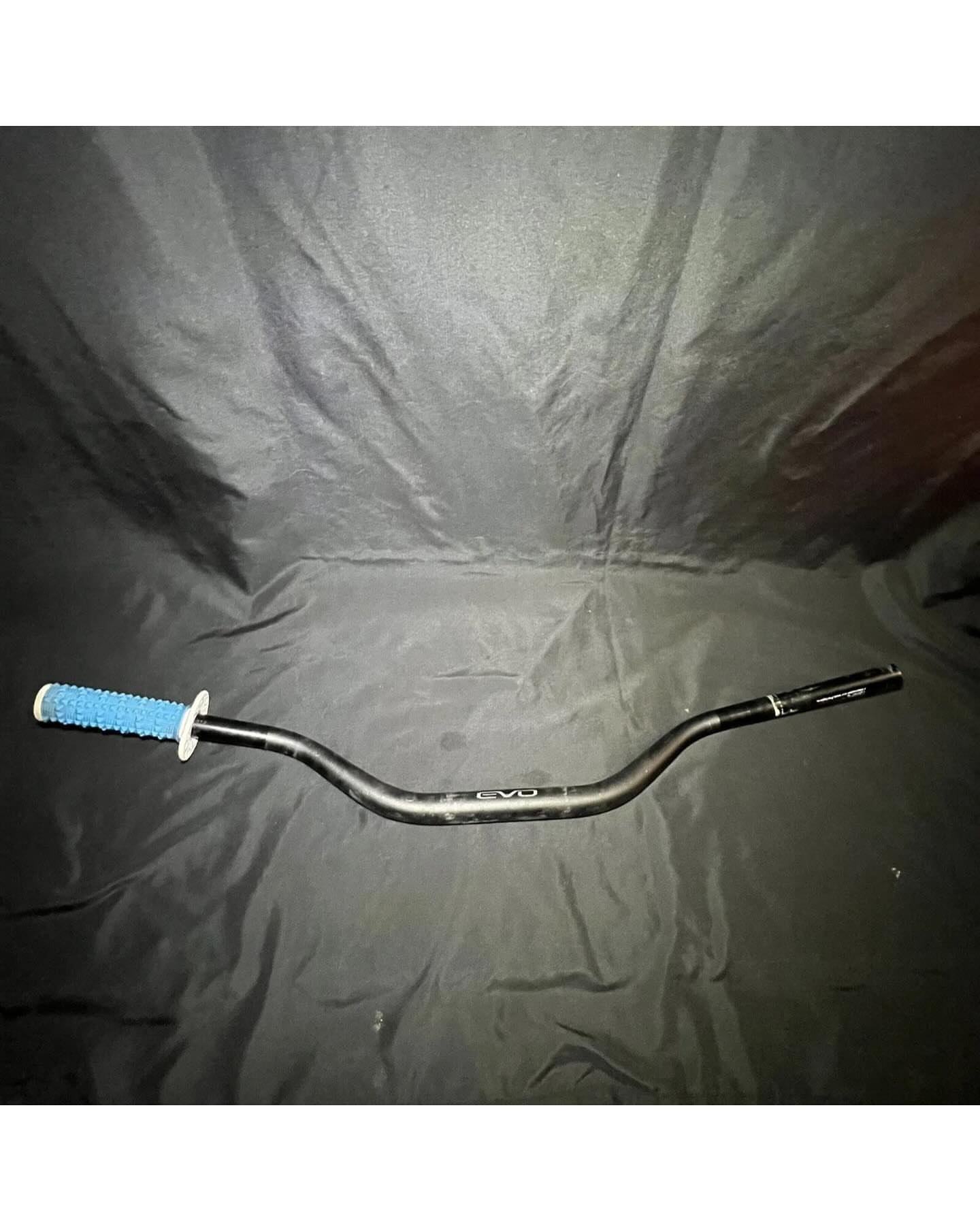 ProTaper EVO Handlebar CR High Bend Black 8812D-BLK Yamaha Honda Kawasaki RMZ YZ ProTaper EVO Handlebar CR High Bend Black 8812D-BLK Yamaha Honda Kawasaki RMZ YZ