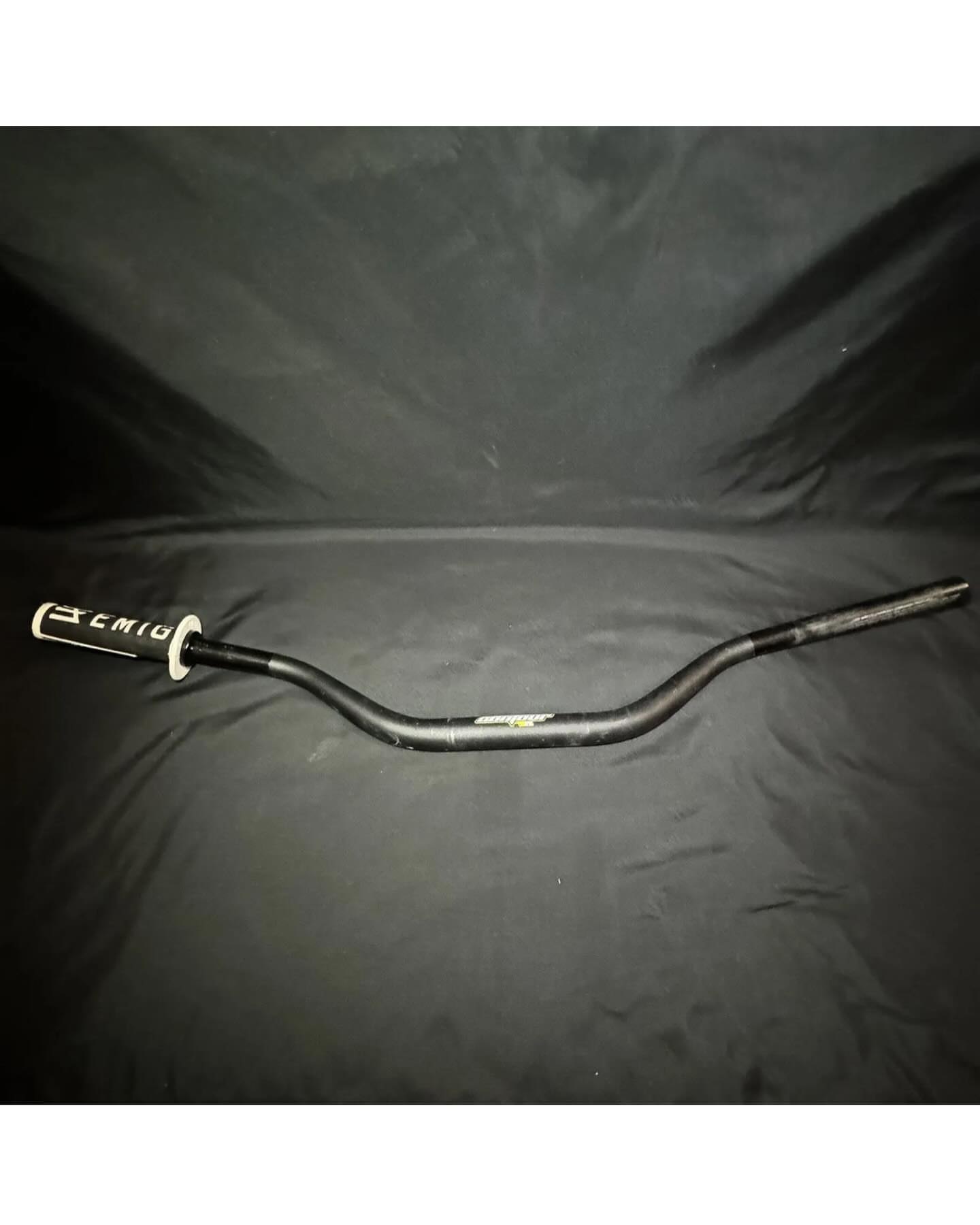 CR KX YZ RM 1 1/8 BLACK PRO TAPER CONTOUR FAT BARS HANDLEBARS STRAIGHT CR HIGH CR KX YZ RM 1 1/8 BLACK PRO TAPER CONTOUR FAT BARS HANDLEBARS STRAIGHT CR HIGH