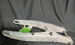 17-20 2020 Kawasaki KX250F OEM Swingarm 33001-0728 Swing Arm KX250 KX 250 20