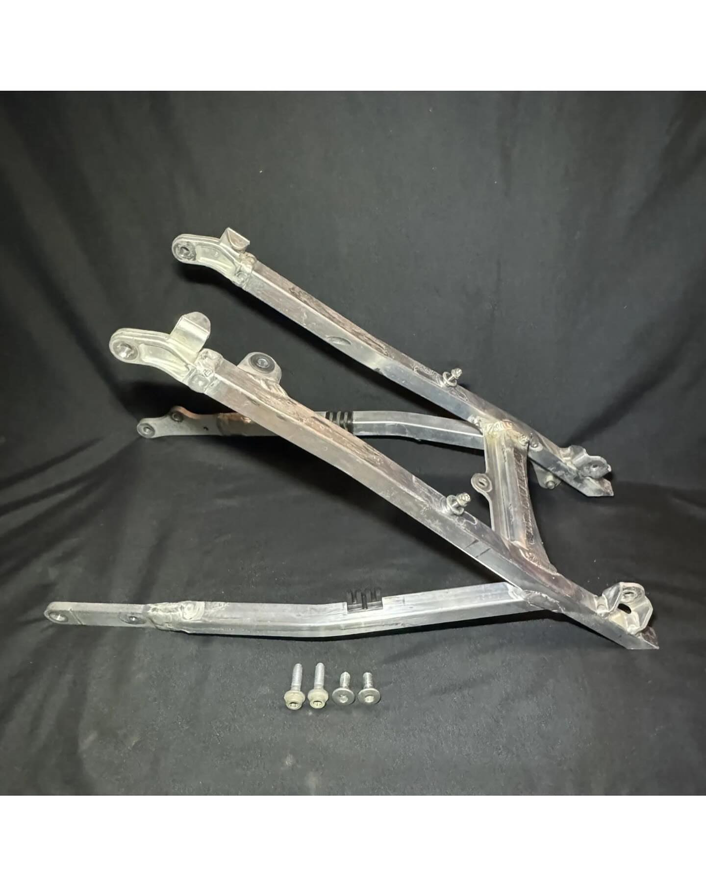 2021-23 KAWASAKI KX250F KX252AHF OEM REAR BACK SUB FRAME SUBFRAME 32160-0976 2021-23 KAWASAKI KX250F KX252AHF OEM REAR BACK SUB FRAME SUBFRAME 32160-0976