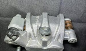 2020 16-21 YZ450F YZ 450F OEM Front Brake Caliper Bracket Pads B11-25807-00-00