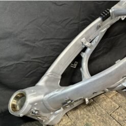 2020 Yamaha YZ450F Frame Chassis EZ REG STREET LEGAL YZ 450 20-22 2021 2022 OEM 2020 Yamaha YZ450F Frame Chassis EZ REG STREET LEGAL YZ 450 20-22 2021 2022 OEM