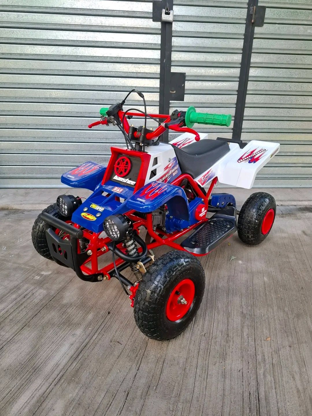 Mini Banshee ATV suspension system close-up
