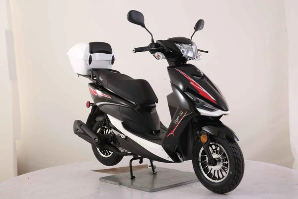 Viper 49cc Automatic Scooter Viper 49cc Automatic Scooter