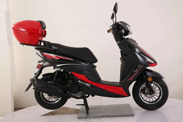 Viper 49cc Automatic Scooter Viper 49cc Automatic Scooter