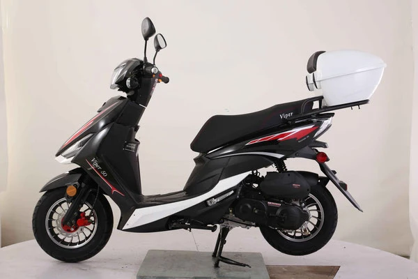 Viper 49cc Automatic Scooter Viper 49cc Automatic Scooter